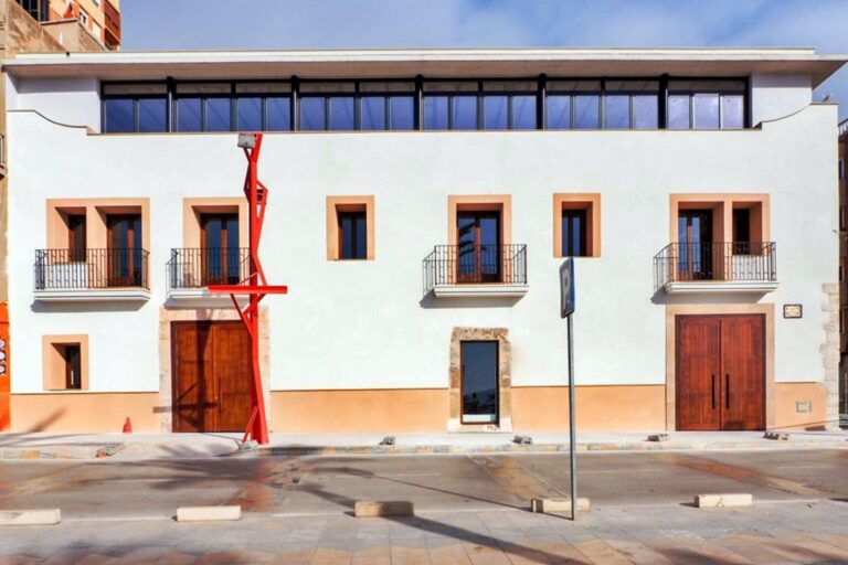 La segunda fase de las obras de adecuación del Centro de Interpretación Turística-Cotxera de Batet estarán finalizadas en cinco meses