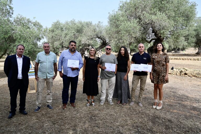 Organia Oleum, Pobill Ecològics y Bardomus ganadores de los premios AOVE