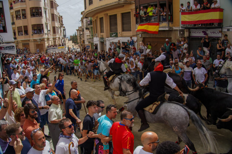 Segorbe celebra una segunda Entrada de Toros y Caballos limpia y sin incidentes