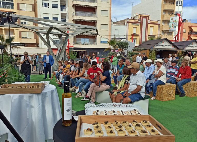 El II Festival Gastronómico Castellón Ruta del Sabor atrae a numeroso público a Vinaròs