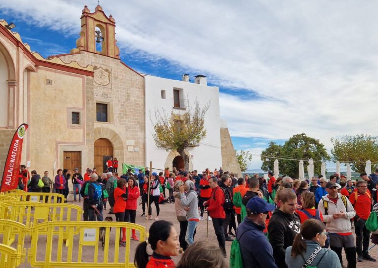 Vinaròs ha celebrado la I Marcha Senderista en el paraje natural de la Misericordia