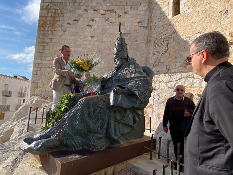 Peñíscola clausuró el Año Papa Luna rindiendo homenaje a Benedicto XIII