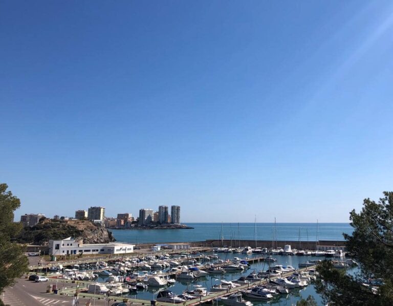 El Club Náutico de Oropesa del Mar volverá a lucir su bandera azul