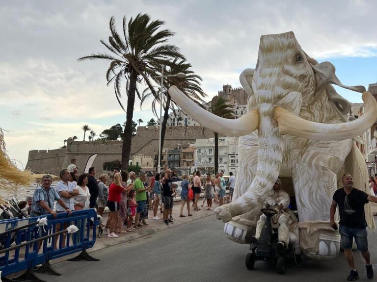 Todo preparado en Peníscola para celebrar una nueva edición del Festival de Teatre al Carrer 