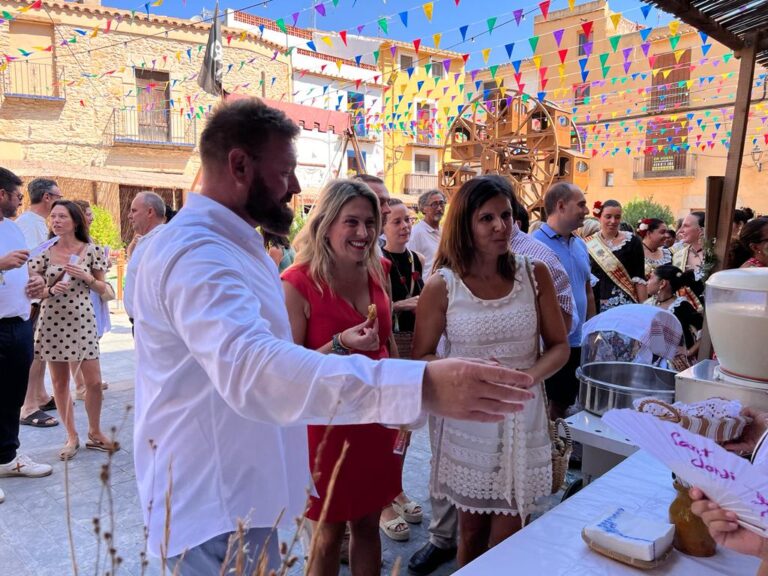 La Mostra d’Oficis Tradicionals de Sant Jordi reunirá a más de 100 artesanos