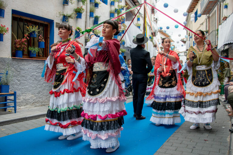 Las Gitanetes del Gremi de la Juventut cierran el 55 Sexenni de Morella