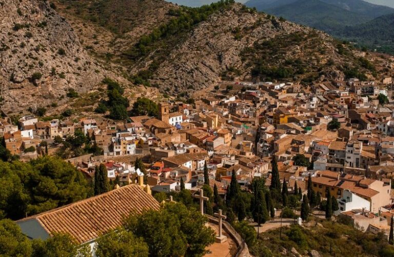 V Mostra de les Olives Trencades i la Garrofa de Borriol