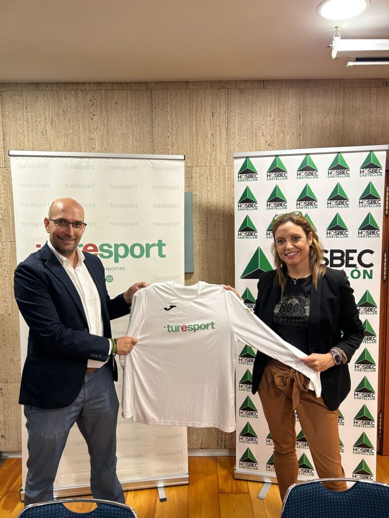 HOSBEC y TURESPORT firman un acuerdo marco de colaboración para la promoción del turismo activo y deportivo