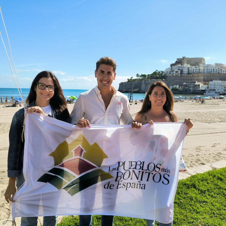 Peñíscola celebra el Día Nacional de los Pueblos más Bonitos de España